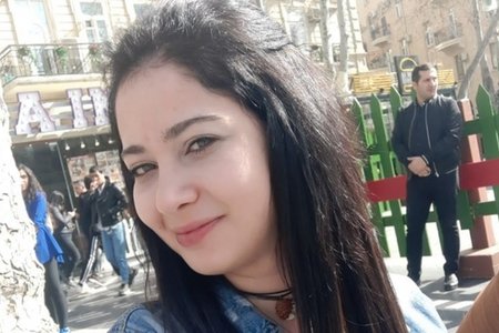 İntihara cəhd edən qızın ittiham etdiyi şəxslər açıqlama verdilər