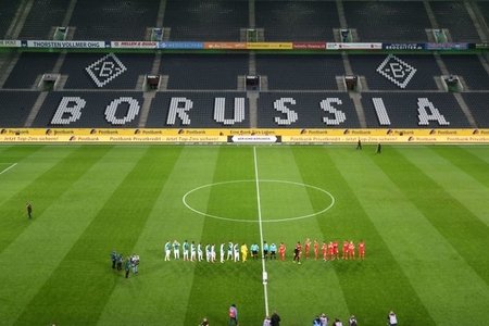 “Köln” Mönhenqladbaxdan məğlub ayrılıb