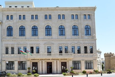 Konstitusiya Məhkəməsi Ali Məhkəmənin qərarını ləğv etdi