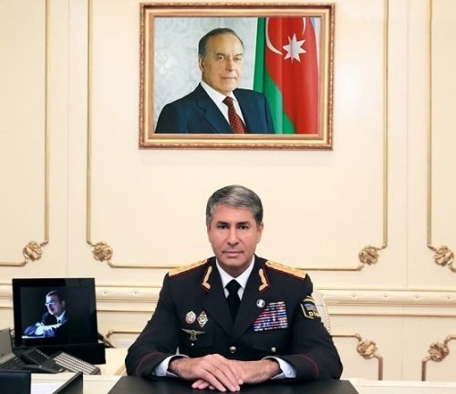 Gənc cərrah Daxili İşlər Naziri Vilayət Eyvəzova şikayətləndi (Giley)