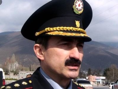 Jurnalistlər şəxsi avtomobillərindən istifadə edə bilərlər, ancaq şəxsi məqsədləri üçün yox...