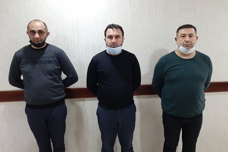 Bakıda sərbəst gəzmək üçün saxta icazə arayışı hazırlayaraq satan və alan şəxslər tutulub