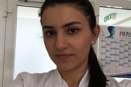 Almaniyada yaşayan azərbaycanlı həkim koronavirusla bağlı SİRLƏRİ AÇDI