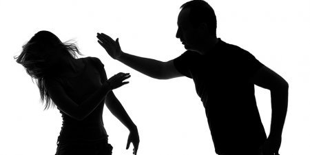 “Anan əxlaqsızdır” deyə ərim boşadı, ikinci həyat yoldaşım da illərdir evdə məni həbs edib – İntihar edən qadının ürək sızladan məktubu