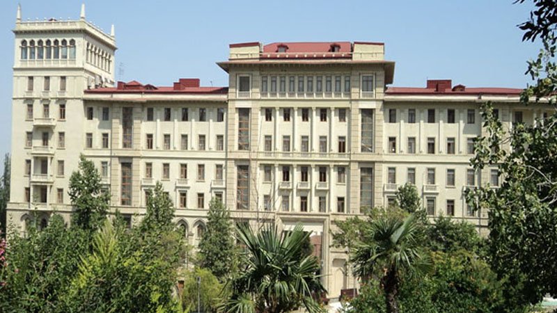Baş Nazir qərar verdi: Bu tələbələrin təhsil haqqı ödəniləcək
