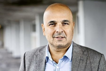 "Üzdə koronavirus var, amma arxa planda daha böyük məsələlər müzakirə olunur" - azərbaycanlı professorun sensasion müsahibəsi