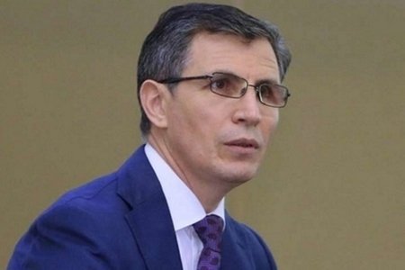 Prezident xalqı xilas edir... Hətta Əli Kərimlini də... - Zahid Orucun yazısı