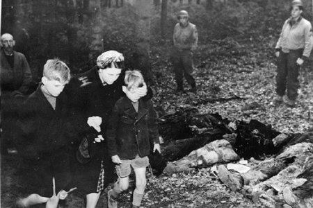 Stalinin yaratdığı “cəhənnəm adası”nın şahidi: Qadınları ağaca bağlayıb, diri-diri doğrayırdılar, bişirib yeyirdilər