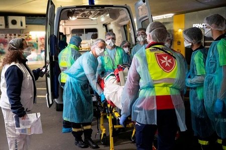 Fransada koronavirusdan ölənlərin sayı 20 minə yaxınlaşıb