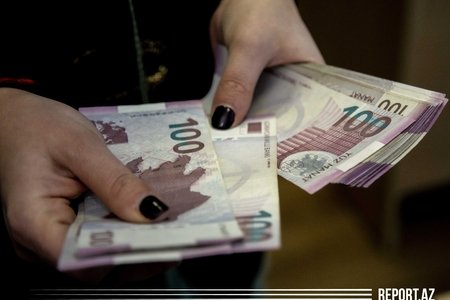 Daha 30 min şəxs üçün birdəfəlik vəsait köçürüldü
