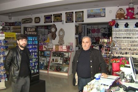 Bakıda gizli şəkildə fəaliyyət göstərən “Mall” aşkarlandı - FOTO
