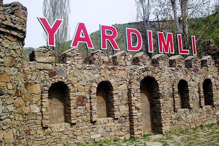Yardımlıdakı yardım qovğası böyüdü - TƏFƏRRÜAT