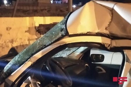 Abşeronda yol qəzası baş verib, ölən və yaralanan var - Foto