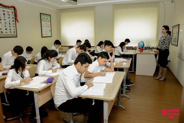 Nazir: "Şagirdlərin yekun qiyməti I yarımilin nəticəsi əsasında çıxarılacaq"