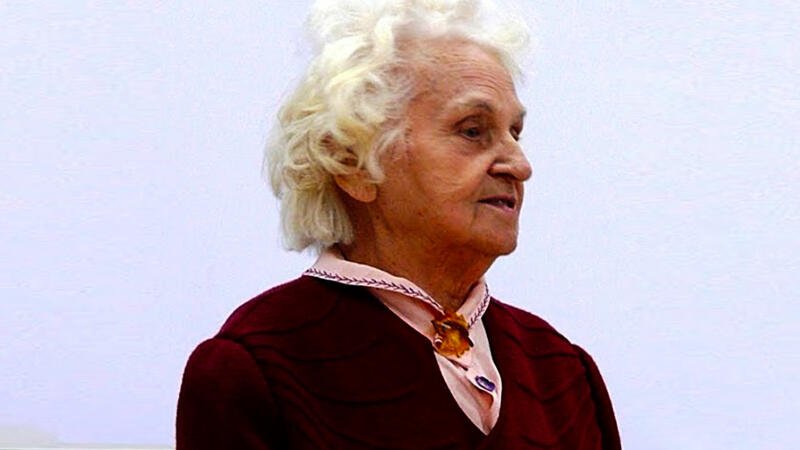 Məşhur həkim xəstəliklərin yaranma səbəblərini GÖSTƏRDİ: “Xaricdən gətirilən ət, banan və portağal...”