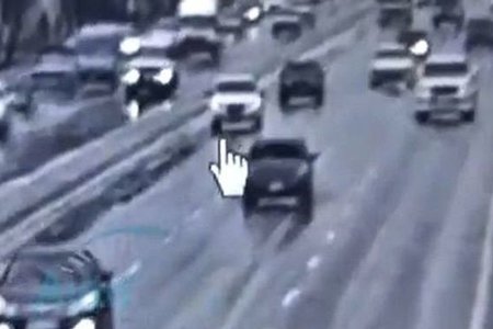 Bakıda ağır qəza: Sürəti düzgün seçmədi, divara çırpıldı