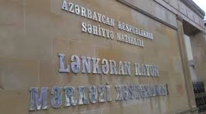 Lənkəranda baş həkimin müavini xanımları təhqir edərək karantin rejimini belə pozdu-video