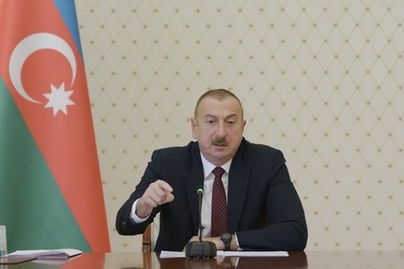 Məcburi kőçkűn Prezidentə və Mehriban Əliyevaya műraciət etdi – “Qaçqınkom” un yerli nűmayəndəsi məndən 2000 min manat rűşvət istəyir”