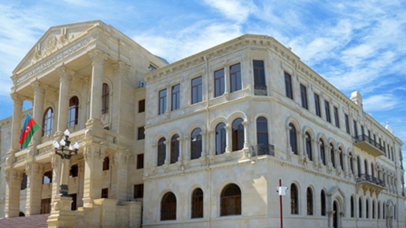 İcra hakimiyyətinin vəzifəli şəxsi barəsində cinayət işi açıldı