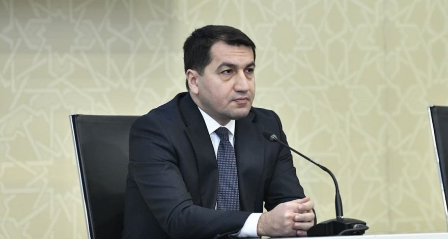 Hikmət Hacıyev: Ermənistan tərəfindən Mingəçevirə 4 ədəd TOCHKA-U raketi atılıb