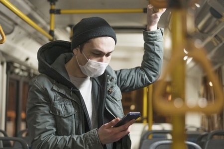 Bakıda avtobuslarda maskadan istifadəyə nəzarət gücləndirilib