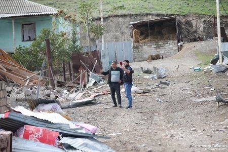 "Yüz belə evim Ordumuza qurban olsun"- Bombalanan Horadizdən VİDEOREPORTAJ FOTO