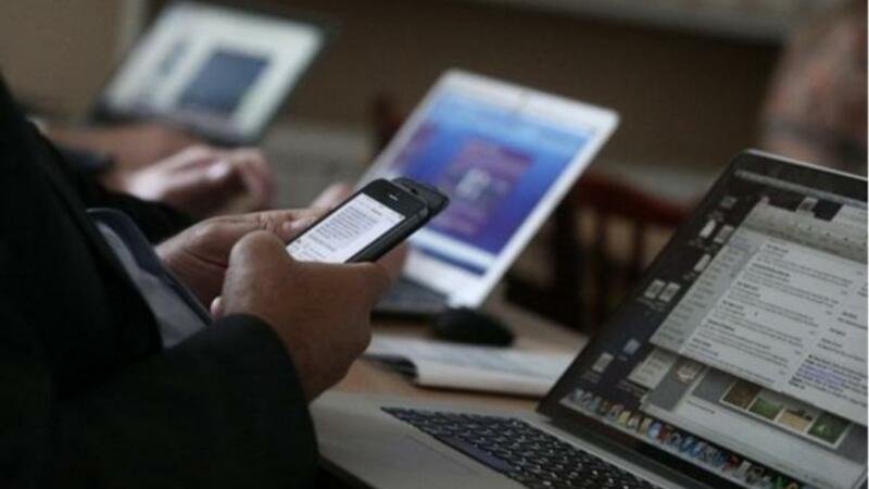 Telefonunuz vasitəsilə xəbəriniz olmadan necə casusluq edilir? - ŞOKA DÜŞƏCƏYİNİZ FAKTLAR İKT4 Noyabr 2020 13:13