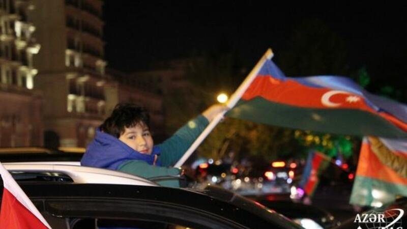 Zəfər xəbəri ilə açılan xoş müjdəli sabah - FOTOLAR