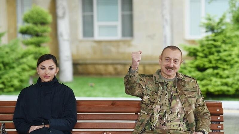 İlham Əliyev və birinci xanım işğaldan azad edilmiş rayonlarda