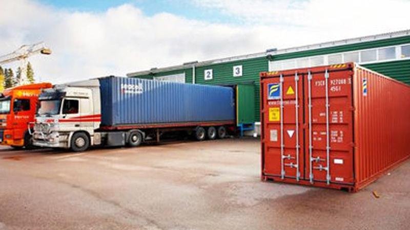 Rusiya Azərbaycanlı bağlı məhdudiyyəti ləğv elədi