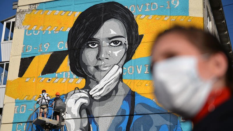 Qadınların koronavirusa yoluxma riski niyə azdır?