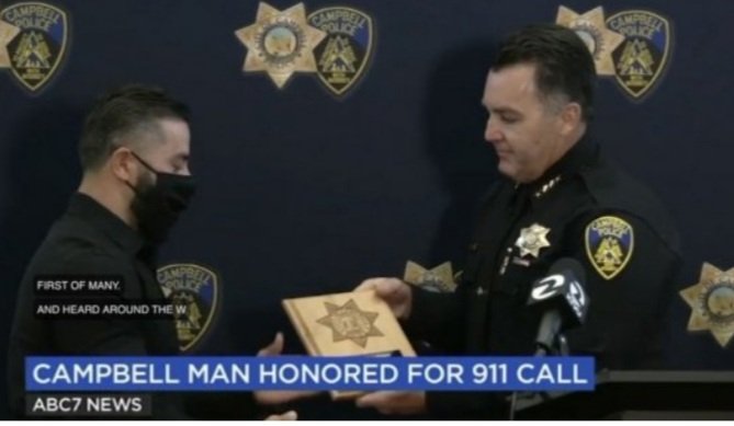 ABŞ polisi yüzlərlə insanın həyatını xilas edən azərbaycanlını mükafatlandırdı (FOTO)