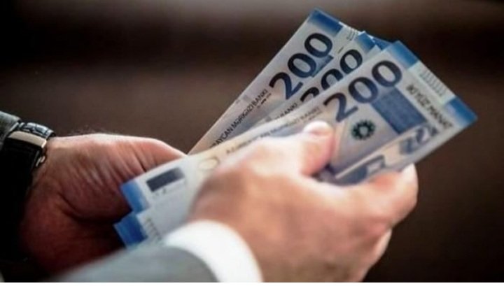 Azərbaycanda koronavirusa yoluxanlara pul verilir