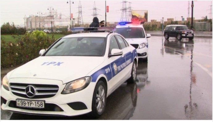 Polisdən sürücülərə TƏCİLİ XƏBƏRDARLIQ – Bu yolda binanın uçma təhlükəsi var