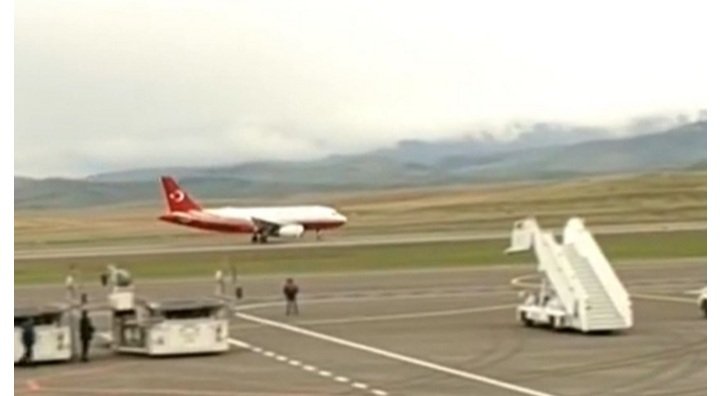 Ərdoğanın təyyarəsi Füzuli Beynəlxalq Hava Limanına enib - FOTO/VİDEO