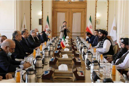 İran XİN başçısı əfqanıstanlı həmkarı ilə görüşüb