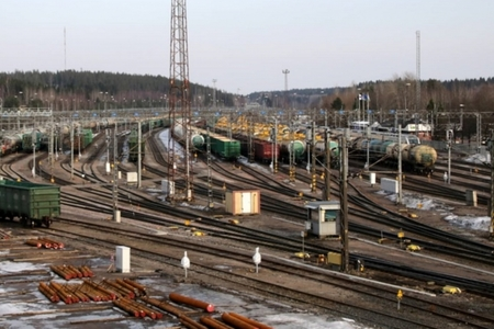 Finlandiya Rusiyanın yüzlərlə yük vaqonunu saxlayıb