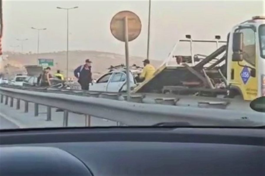 Lökbatan yolunda ağır QƏZA: nəqliyyatın hərəkətində sıxlıq yarandı