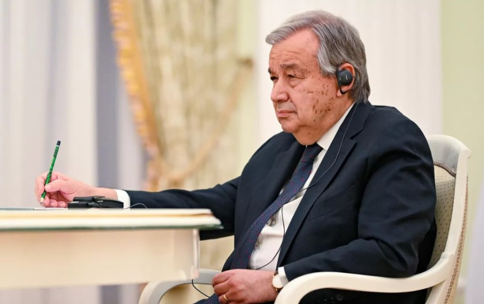 Quterreş Ukraynaya səfər etdi