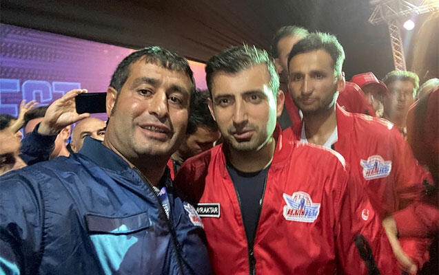 Selçuk Bayraktar “Furqanoğlu” şirkətlər qrupunun stendini ziyarət etdi - Foto