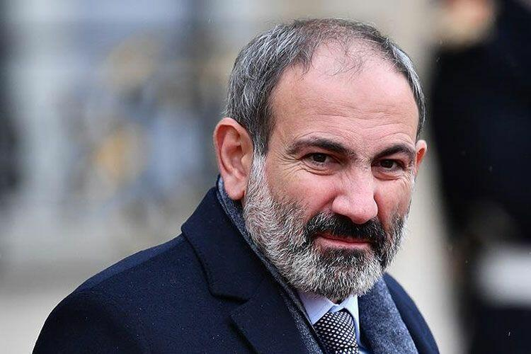 Paşinyandan silah-sursat açıqlaması: "Hazır deyillər"