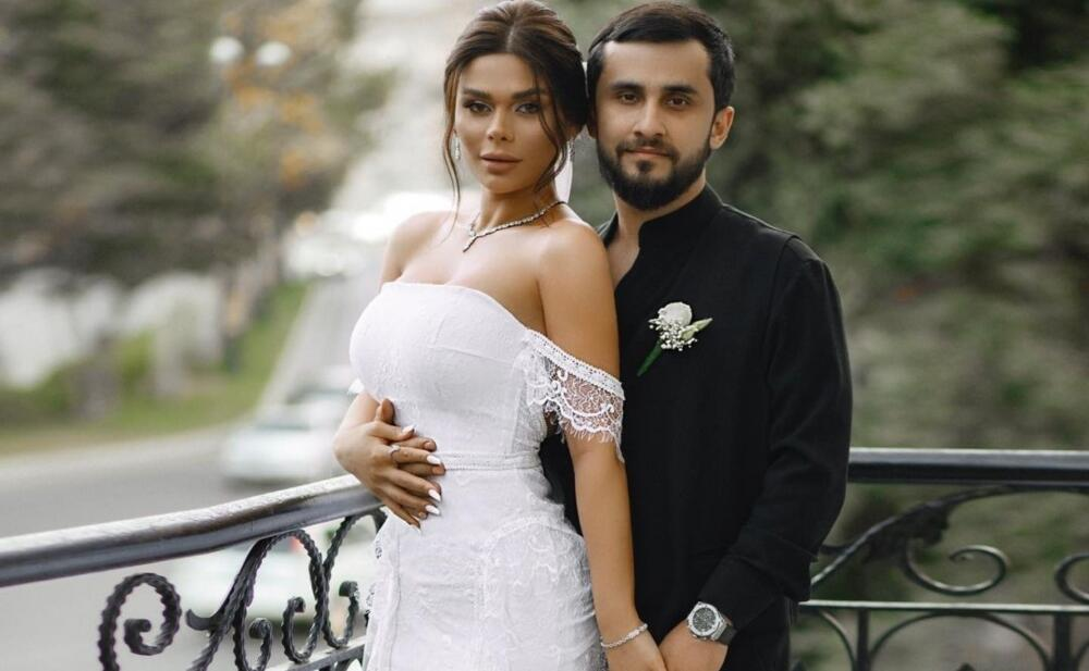 Aysun İsmayılova özünü eyvandan aşağı atmaq istədi? - ŞOK