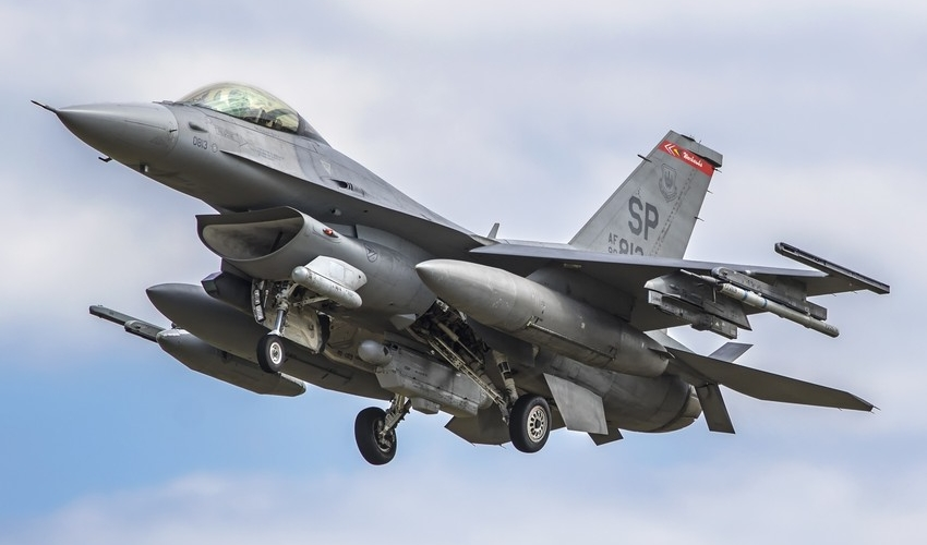 "Ağ ev Konqresdən “F-16” qırıcılarının Türkiyəyə satılması üçün icazə istəyir"