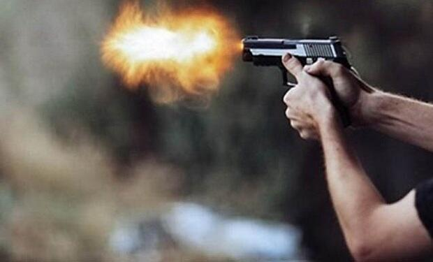 Bu ölkədə nazir polis tərəfindən GÜLLƏLƏNDİ