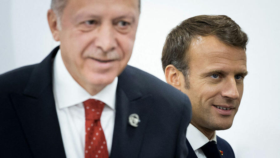 Ərdoğan Makronu aşağıladı: Səmimi deyil