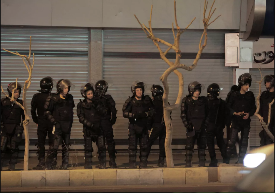 İranın qərbində kürdlərin qiyamı: Xəsarət alanlar var