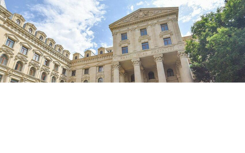 XİN başçısının müavini Hindistana getdi