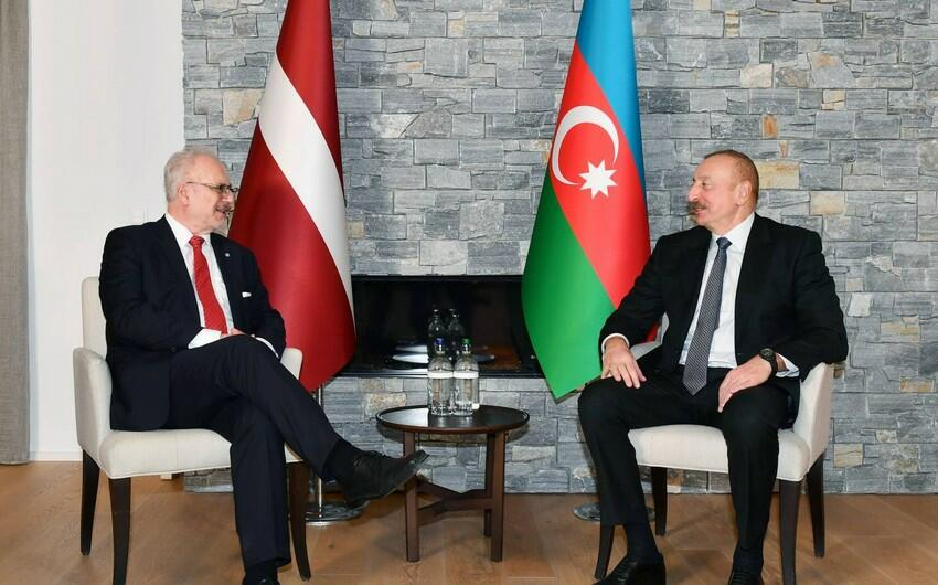 Azərbaycan və Latviya prezidentləri mətbuata bəyanatlarla çıxış etdilər