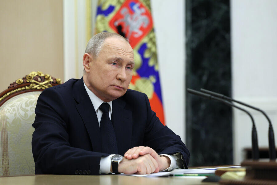 Putin orduya çağırışla bağlı fərman imzaladı