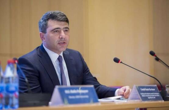 İnam Kərimovun hakim formasında ilk görüntüsü - FOTO